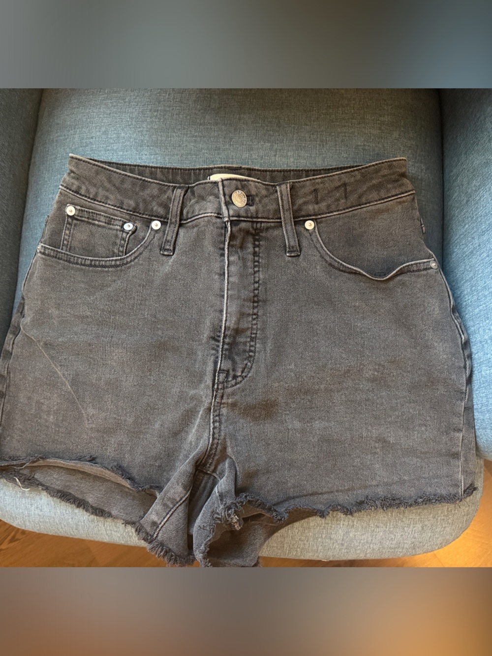 Madewell curvy high rised Denim short